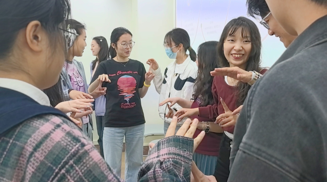 73bc648826f34a5e4f963c7437342d0